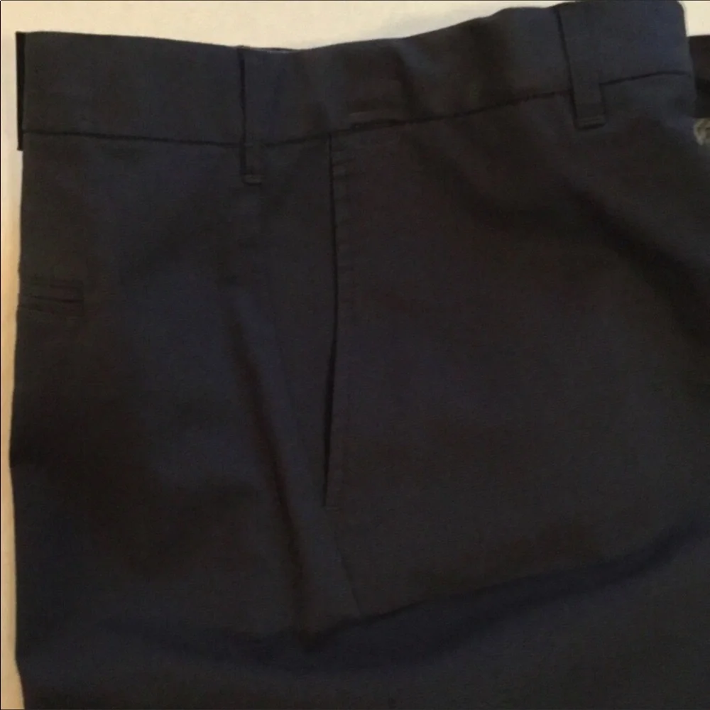 Marc Anthony Navy Luxury Textured Twill Slim Fit Shorts 42 NWT